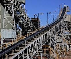 Endüstriyel Maden Taşıyıcı Kemeri Dökme Mineral Cevherleri Ezilmiş Kayalar Taşıma